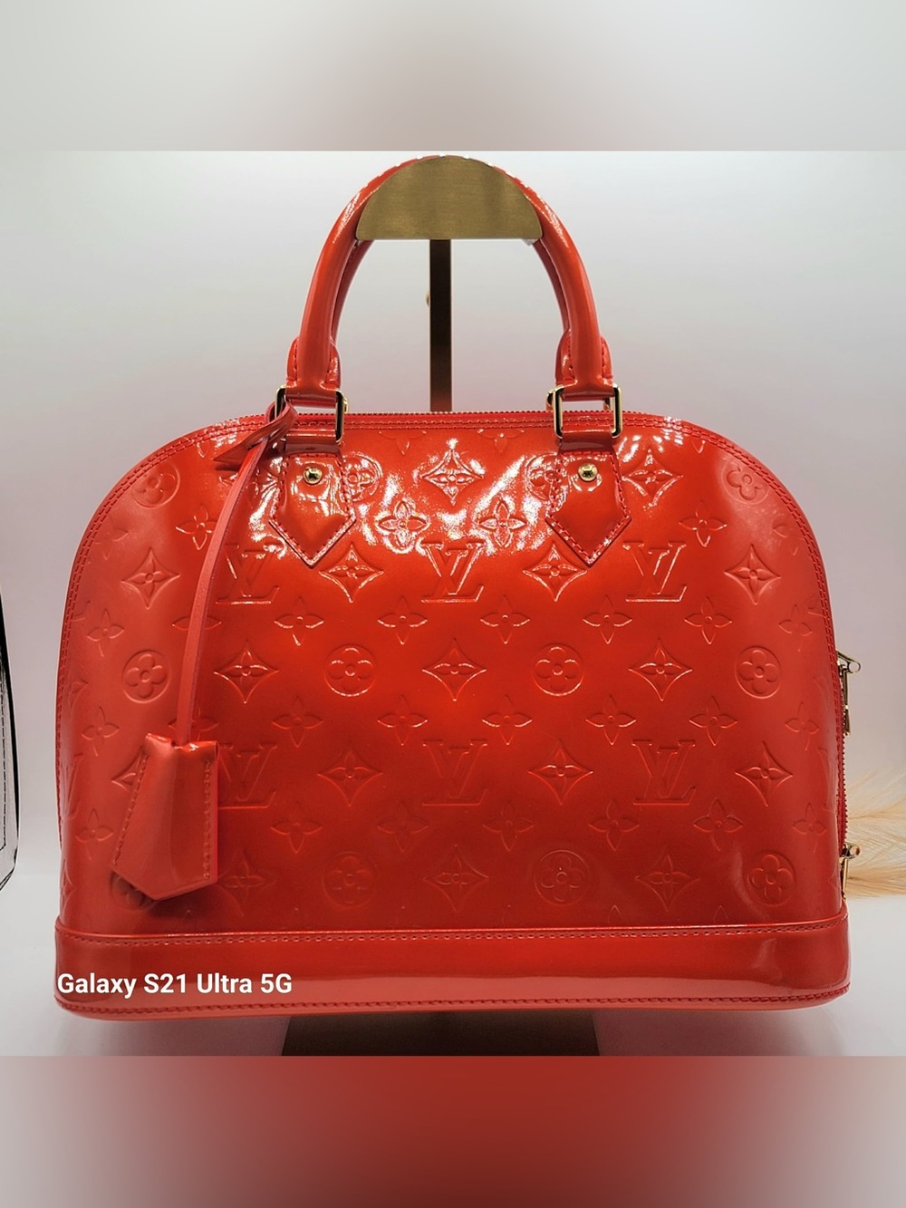 Louis Vuitton Vernice Alma Monogram